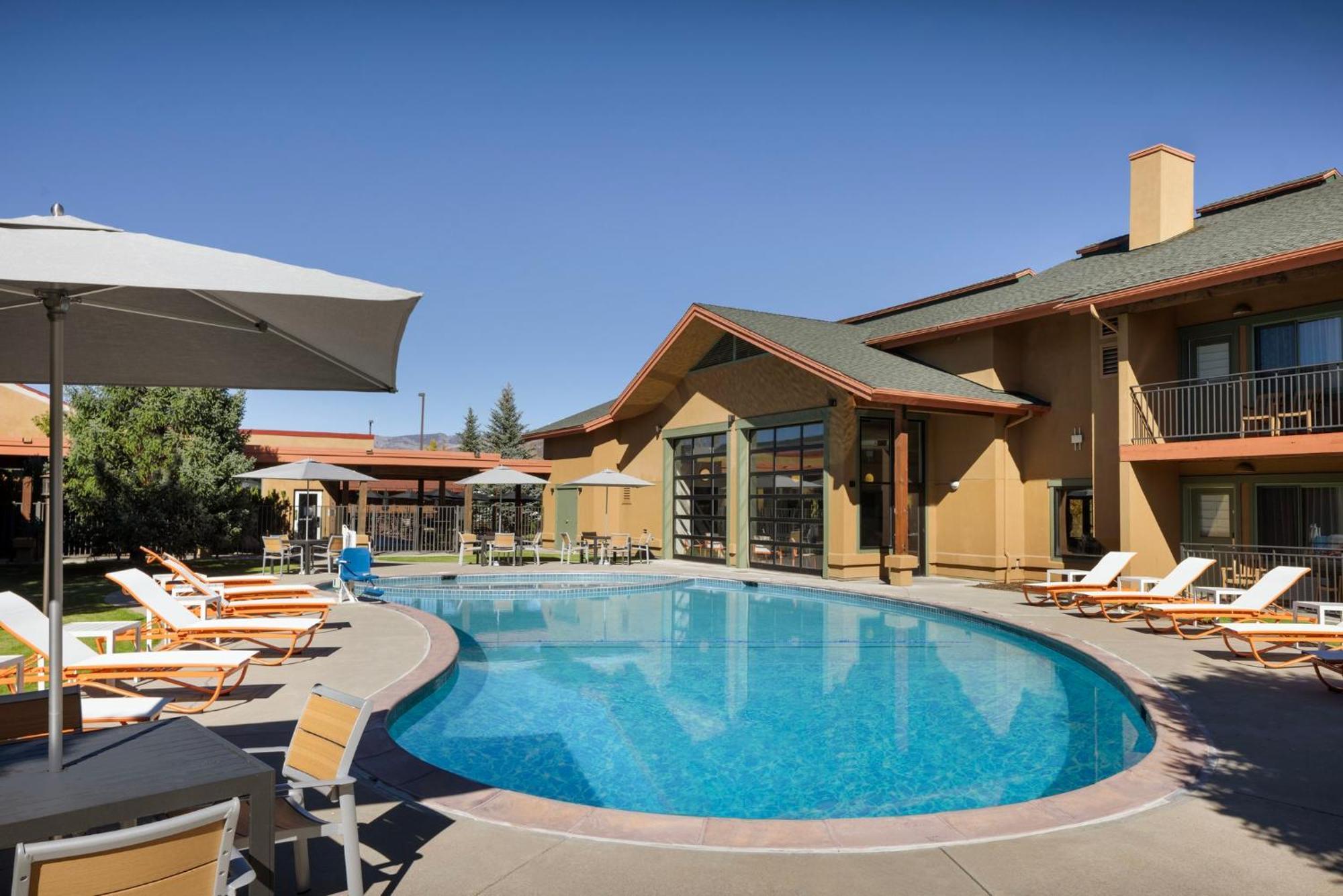Holiday Inn Steamboat Springs By Ihg Exterior photo