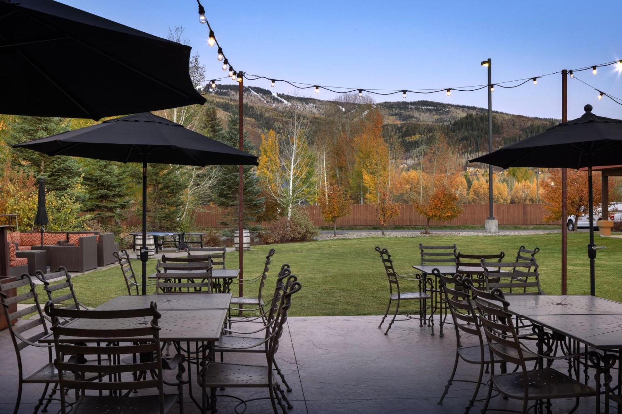 Holiday Inn Steamboat Springs By Ihg Exterior photo